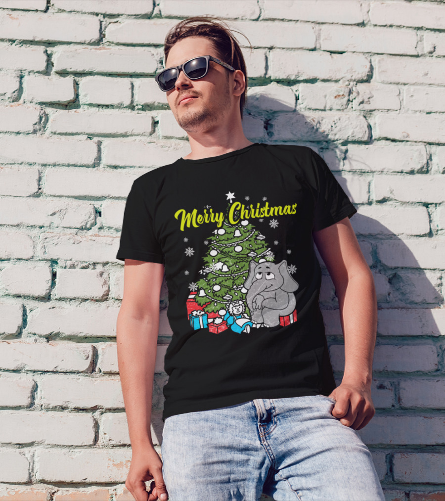 Merry Christmas Elephant Snowflake Tree And Presents T-Shirt