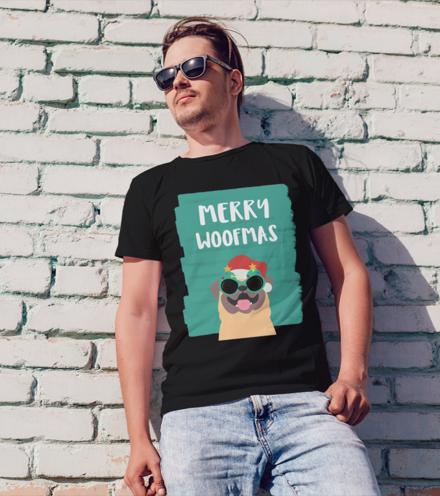 Merry Woofmas Santa Pug With Festive Glasses On Green Background T-Shirt