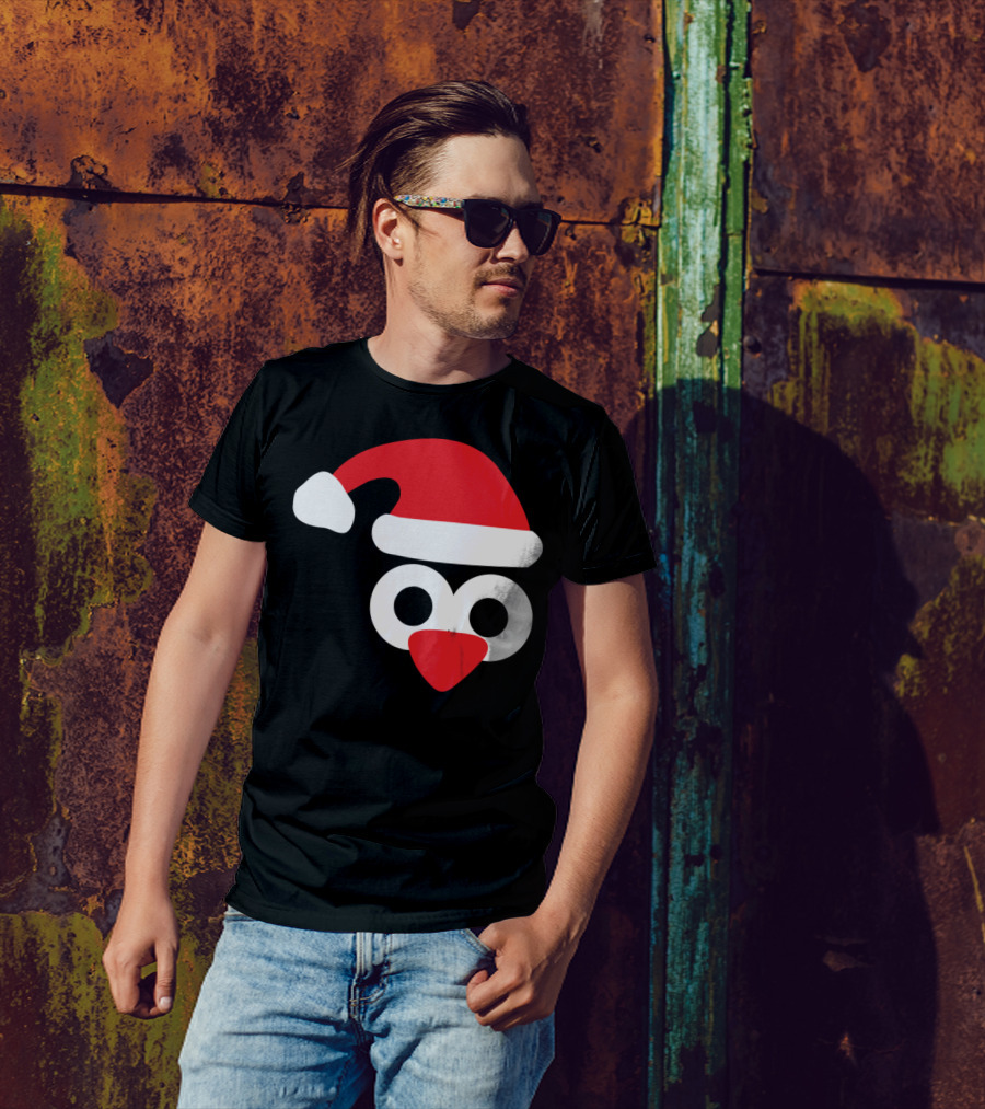 Penguine Santa Hat Holiday Season T-Shirt