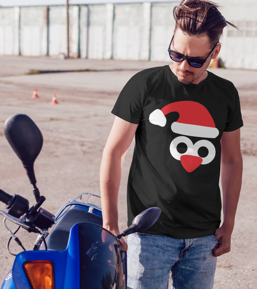 Penguine Santa Hat Holiday Season T-Shirt