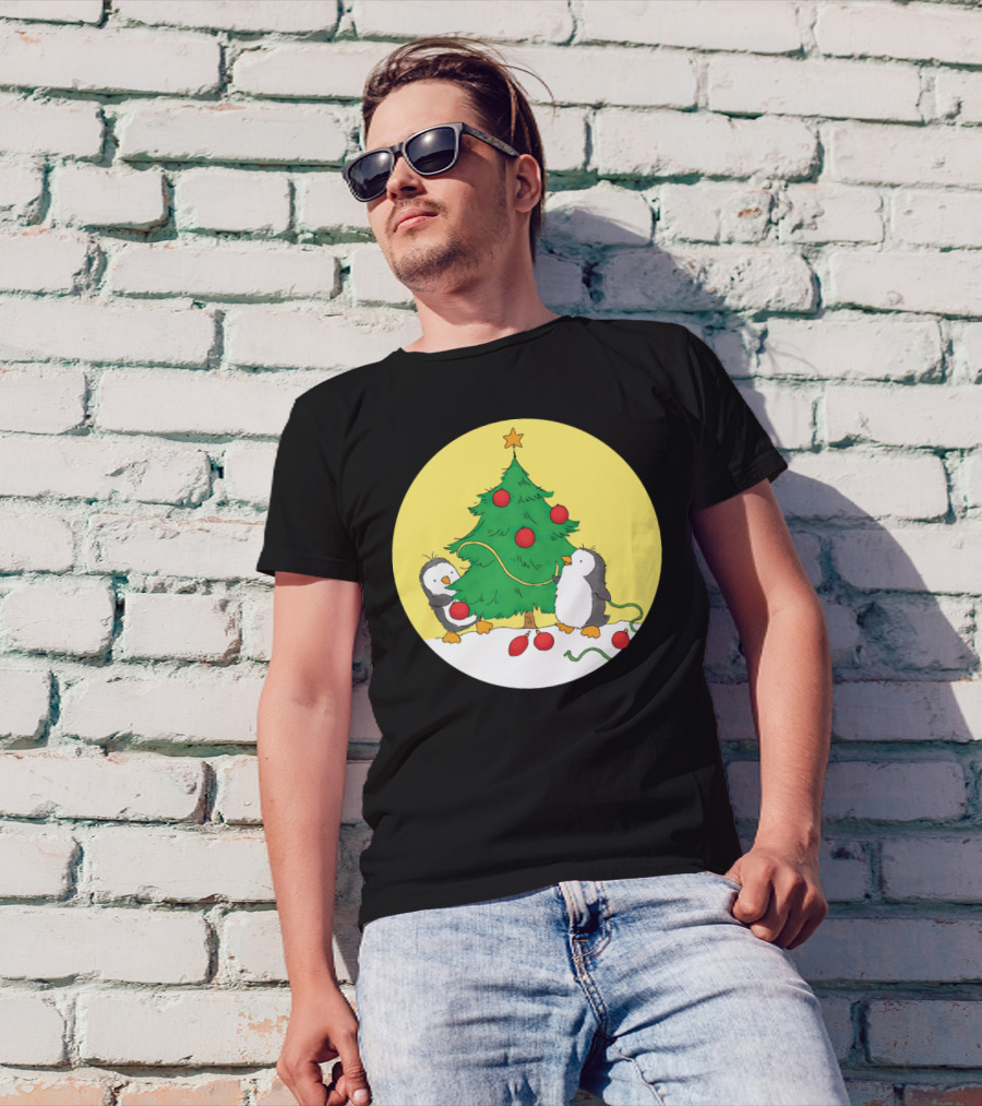 Penguins Decorating Christmas Tree With Red Ornaments And Yellow Star T-Shirt