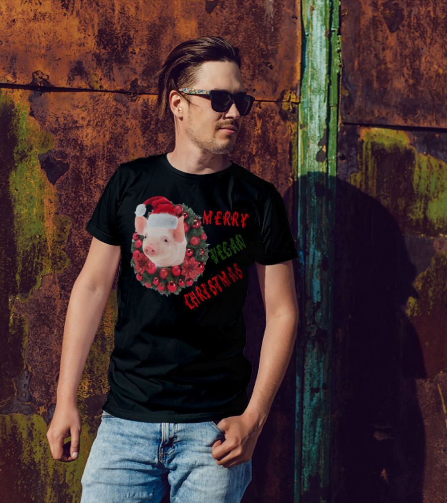 Merry Vegan Christmas Pig With Santa Hat And Festive Wreath T-Shirt