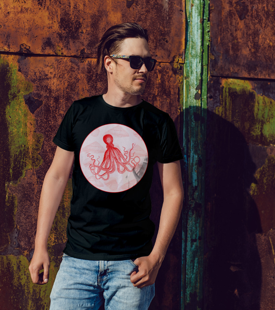 Octopus SeaShells Salmon Color T-Shirt