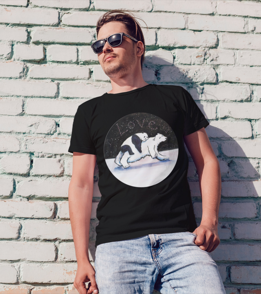LOVE Panda Hugging Polar Bear Under The Stars T-Shirt