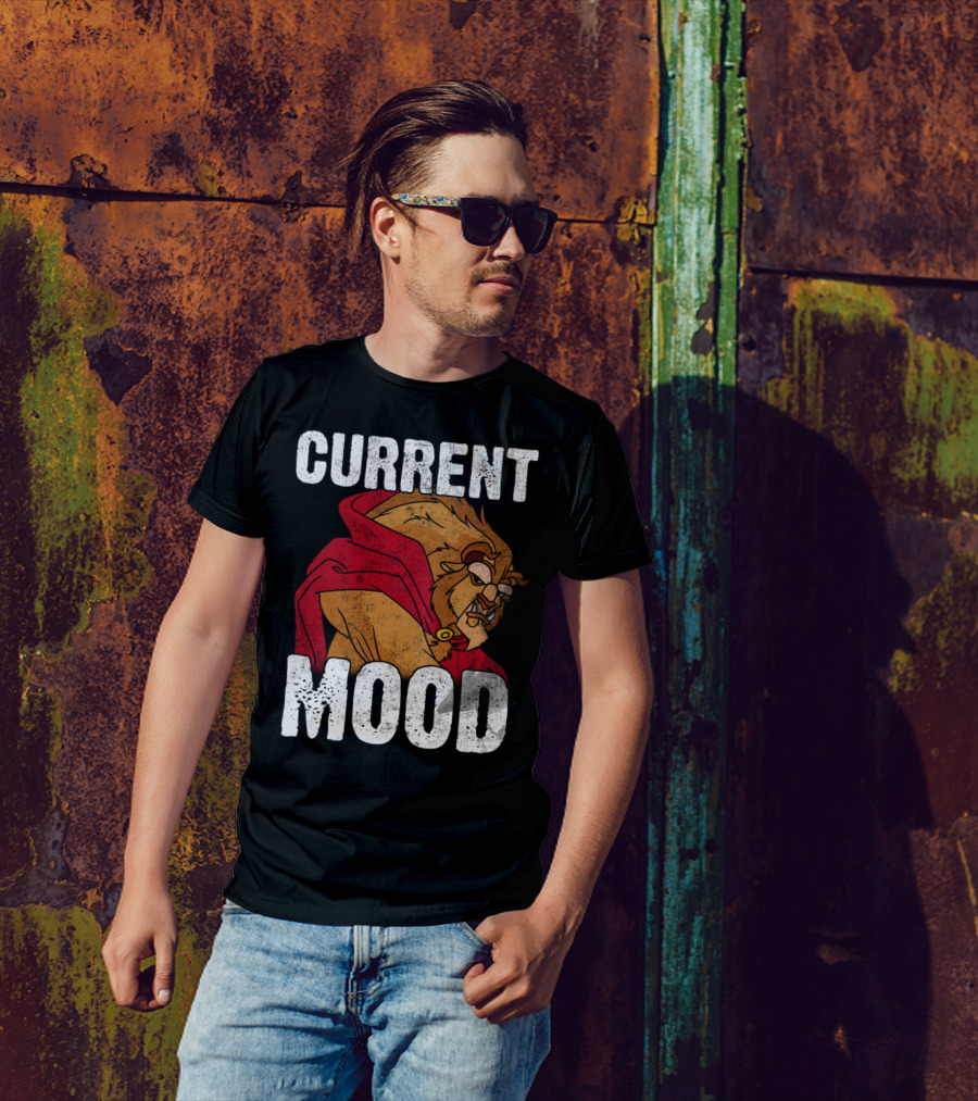 CURRENT MOOD Beast Character Red Cape T-Shirt