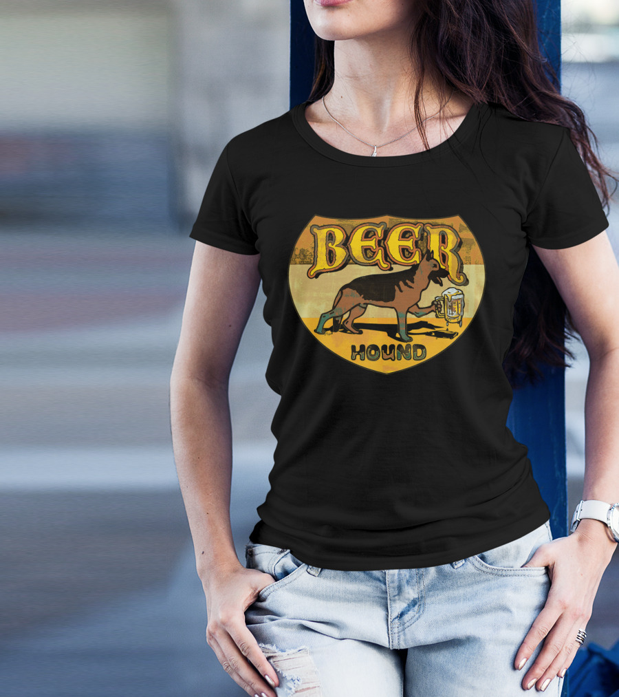 Beer Hound Vintage Style Drinking Shield With Dog And Beer Mug T-Shirt