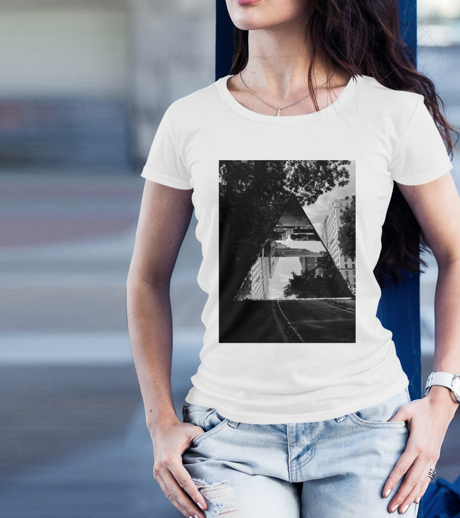 NYC Chaos Urban Reflections Triangular Visuals T-Shirt