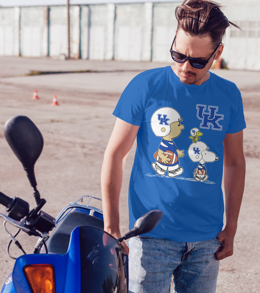 Kentucky Wildcats Peanuts Football Characters UK T-Shirt
