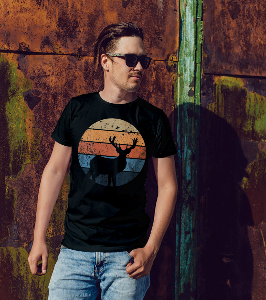 Deer Hunters Vintage Sunset Silhouette With Flying Birds T-Shirt