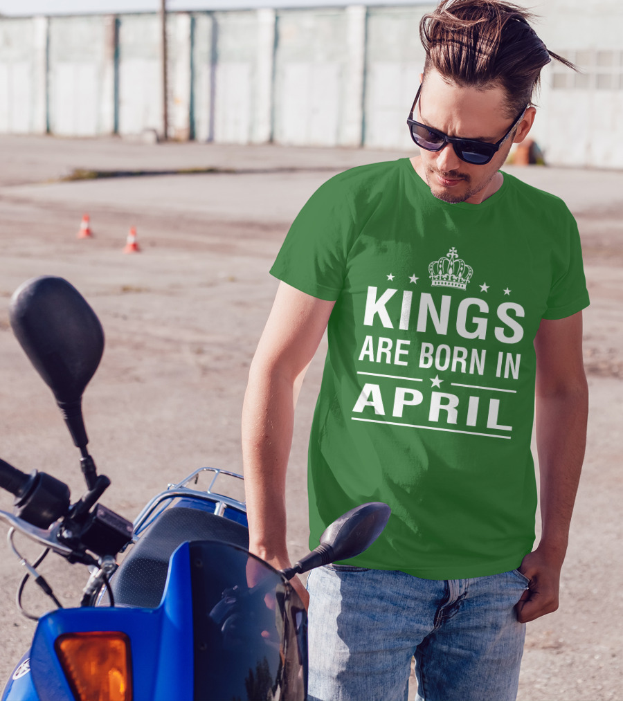 Kings Are Born In April Crown Stars T-Shirt