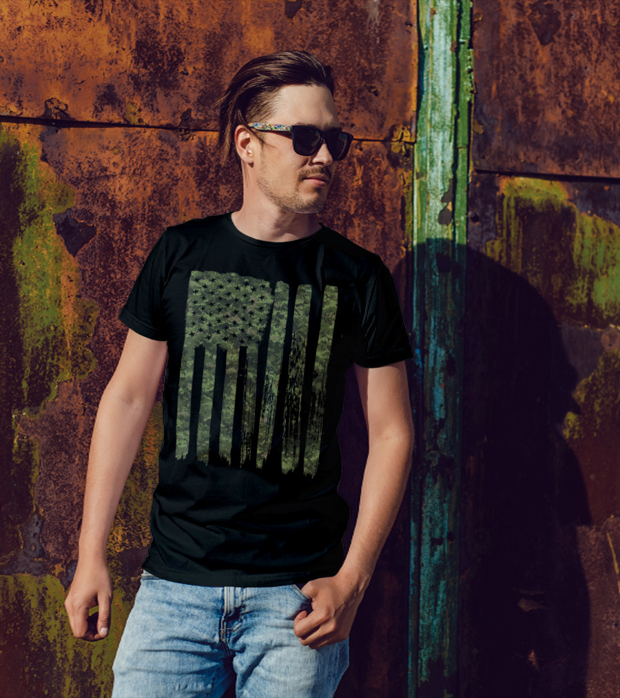 USA Camouflage Flag With Classic Army Design Elements T-Shirt