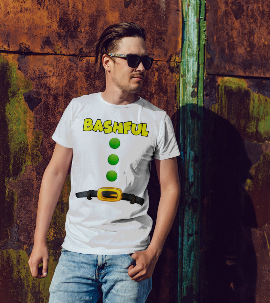 Bashful Dwarf Halloween Costume Bashful Belt Green Buttons T-Shirt