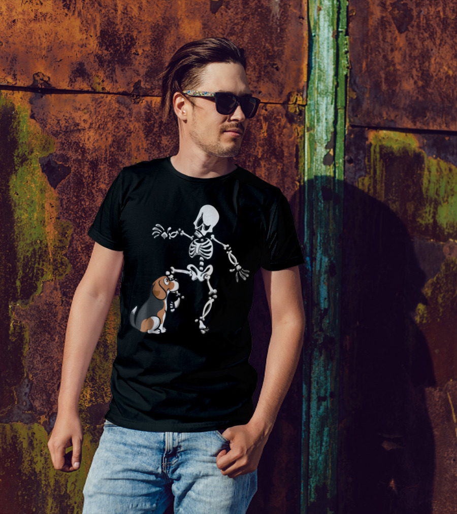 Beagle Biting Skeleton Leg Halloween Dog Funny T-Shirt