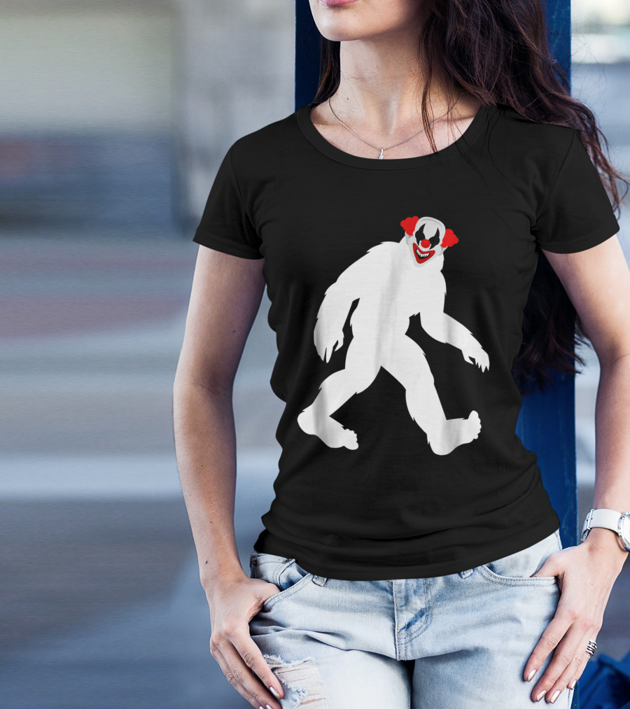Bigfoot Clown Mask Halloween Costume Scary T-Shirt