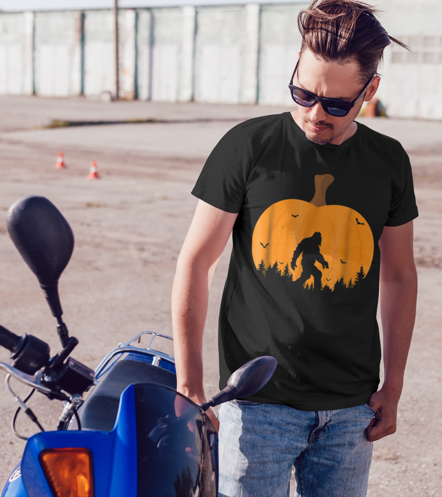Bigfoot Sasquatch Silhouette With Bats And Trees Inside Halloween Pumpkin T-Shirt