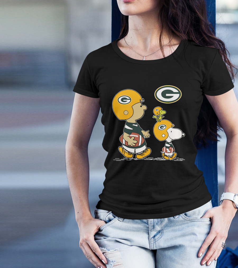 Packers Snoopy Charlie Brown Woodstock Football Helmets T-Shirt