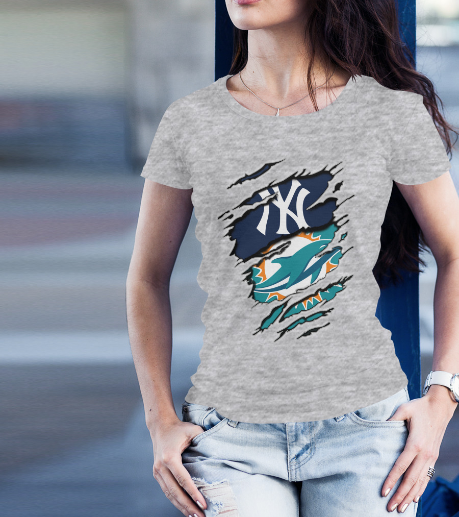 New York Yankees Miami Dolphins Torn Layered T-Shirt