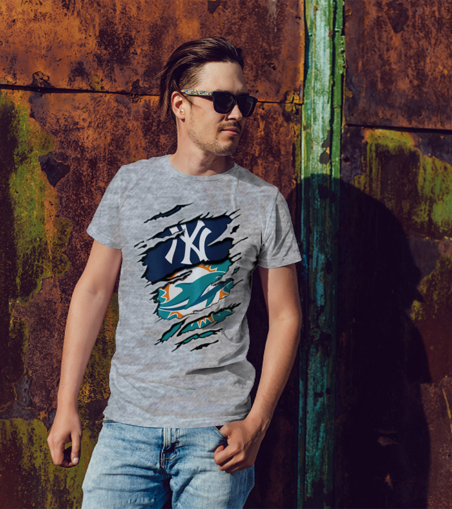 New York Yankees Miami Dolphins Torn Layered T-Shirt