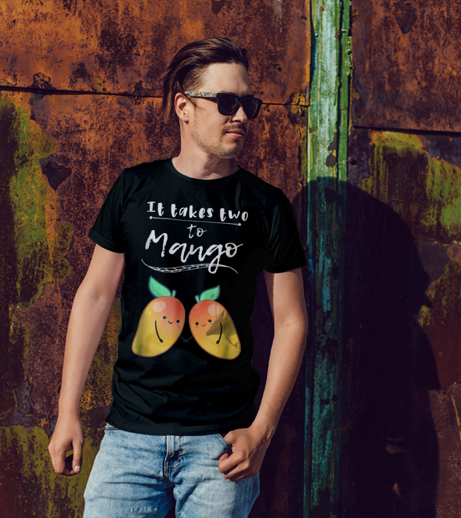 Valentines Day Fruit Pun: It Takes Two To Mango Cute Mango Pair T-Shirt