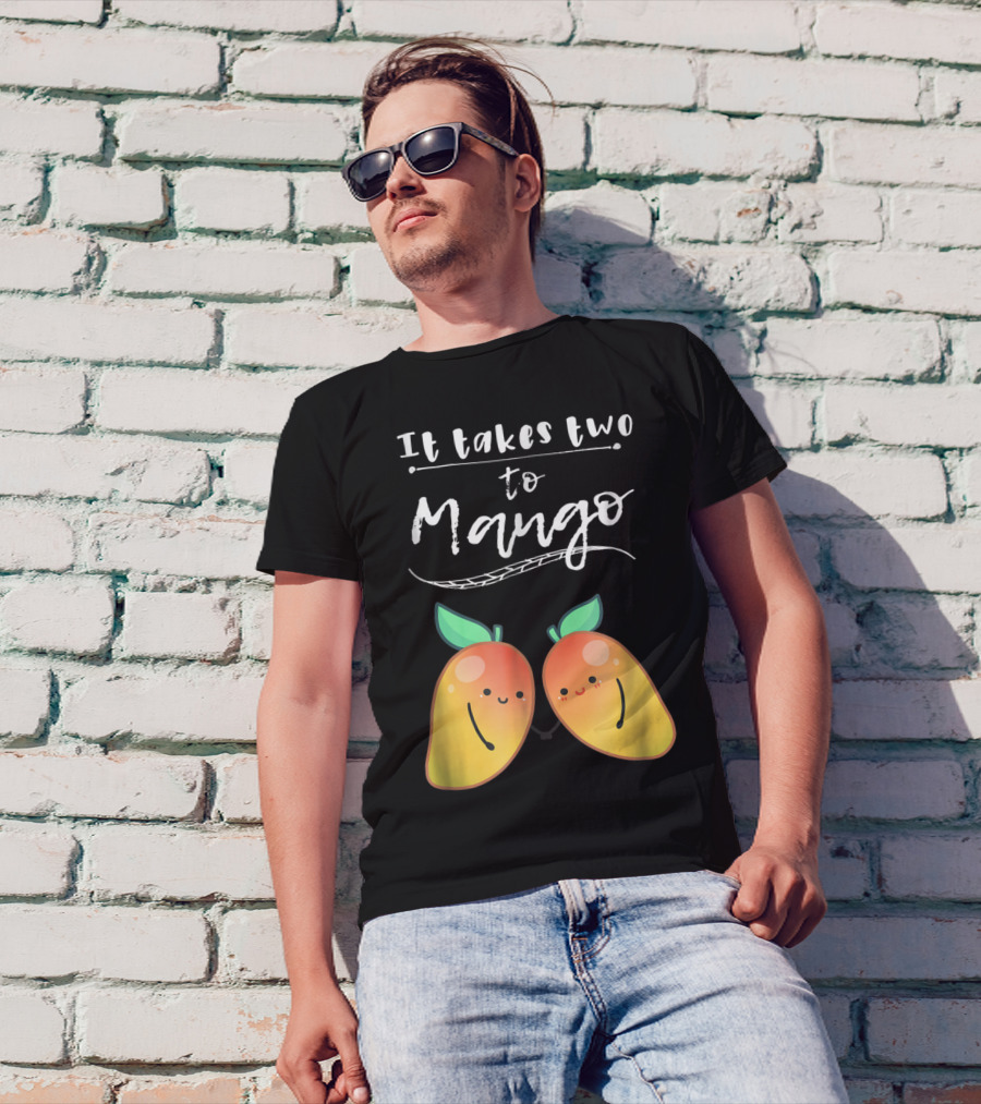Valentines Day Fruit Pun: It Takes Two To Mango Cute Mango Pair T-Shirt