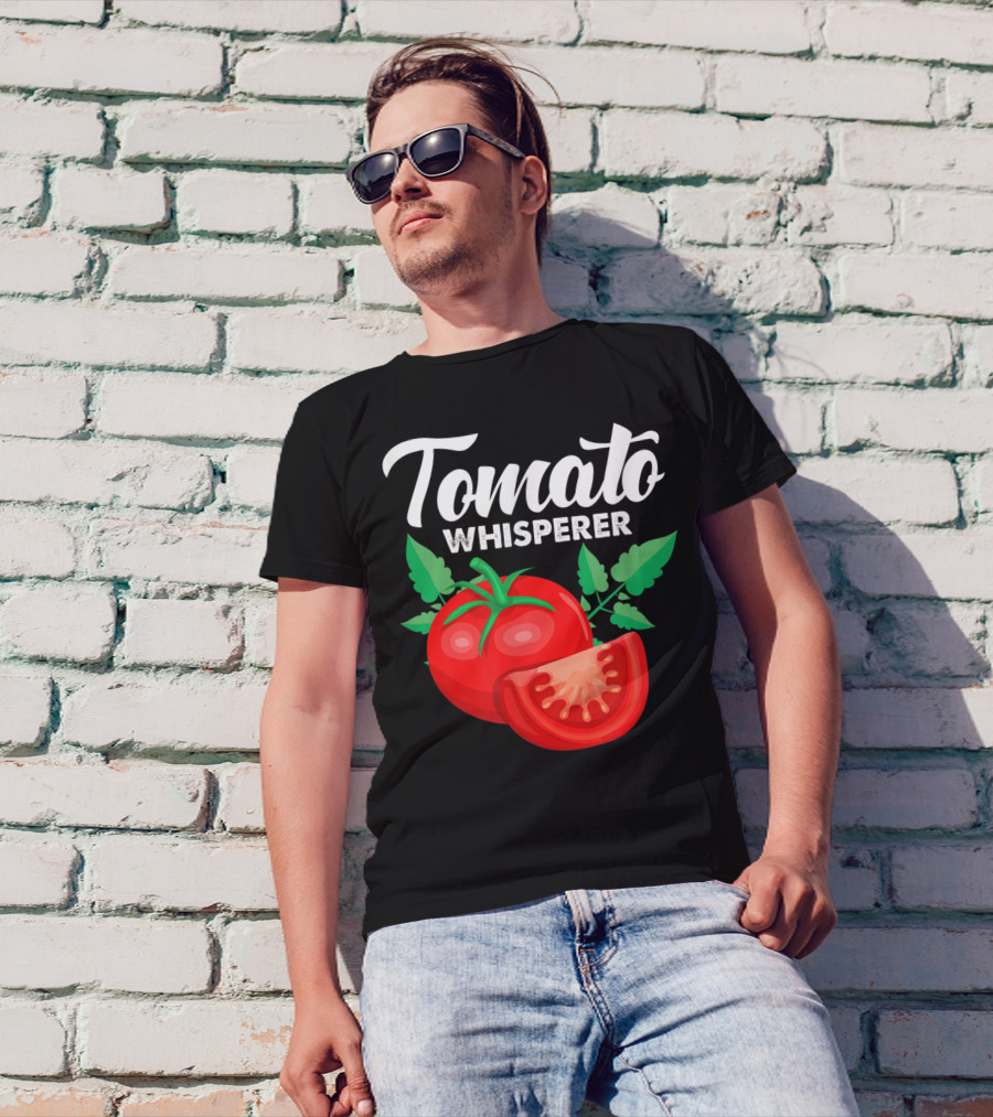 Tomato Whisperer Vegan Vegetarian Gardener Gardening Tomato With Leaves T-Shirt