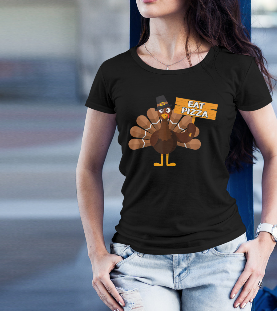 Turkey Eat Pizza Vegan Thanksgiving Humor T-Shirt