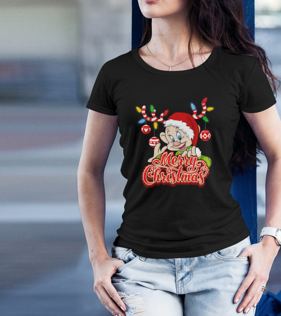 Merry Christmas Dopey Reindeer Antlers And Santa Hat With Christmas Ornaments T-Shirt