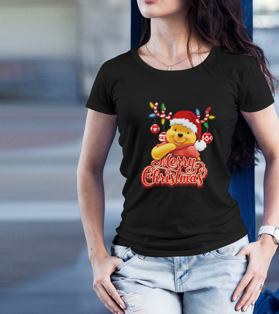 Merry Christmas Pooh Santa Hat Festive Lights Antlers T-Shirt