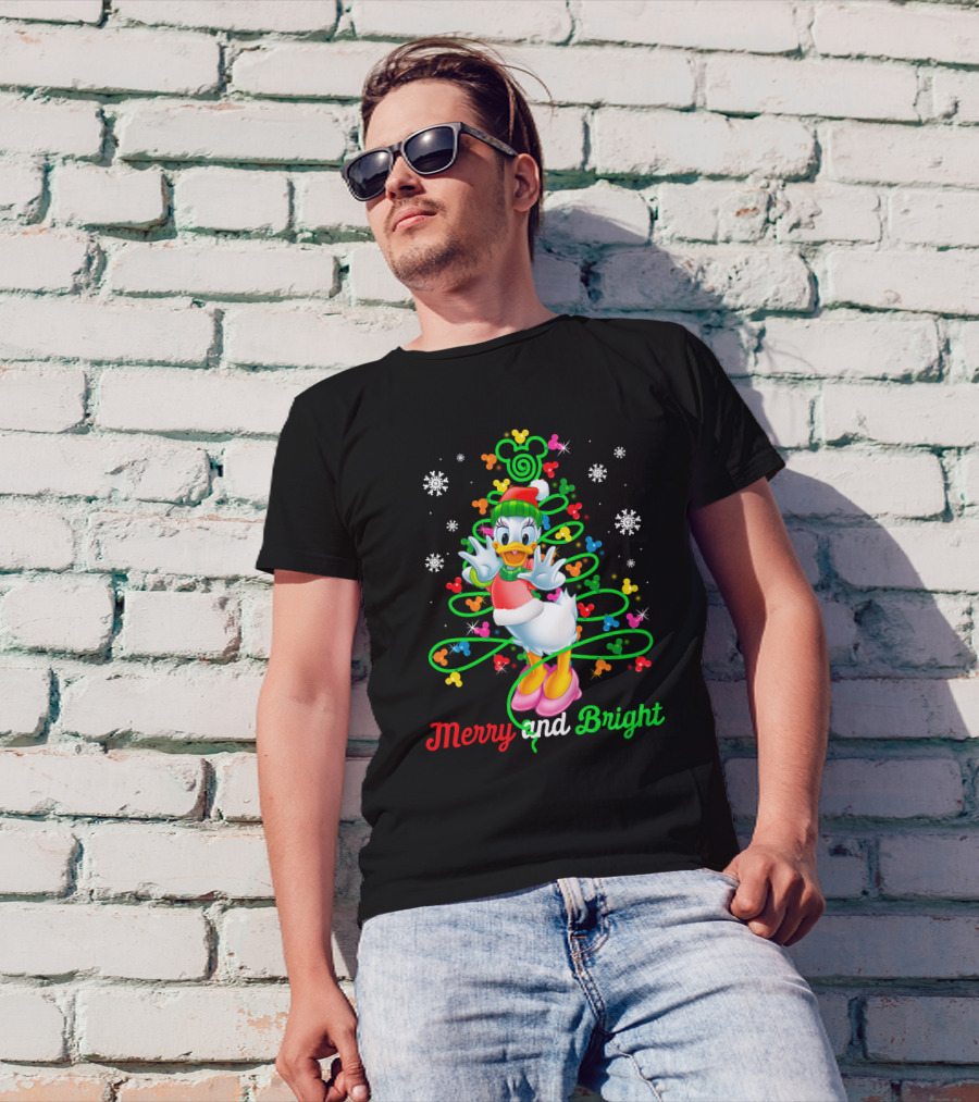 Merry And Bright Daisy Holiday Celebration T-Shirt