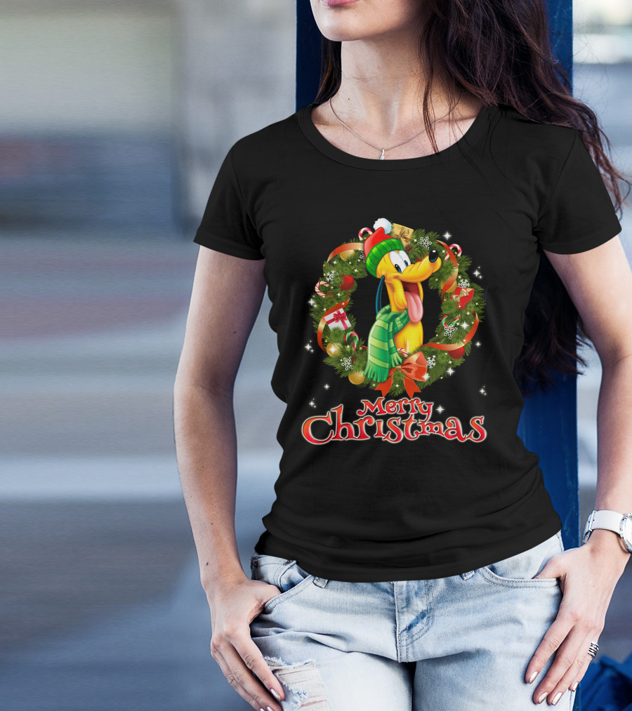 Merry Christmas Pluto Wreath Holiday Celebration T-Shirt