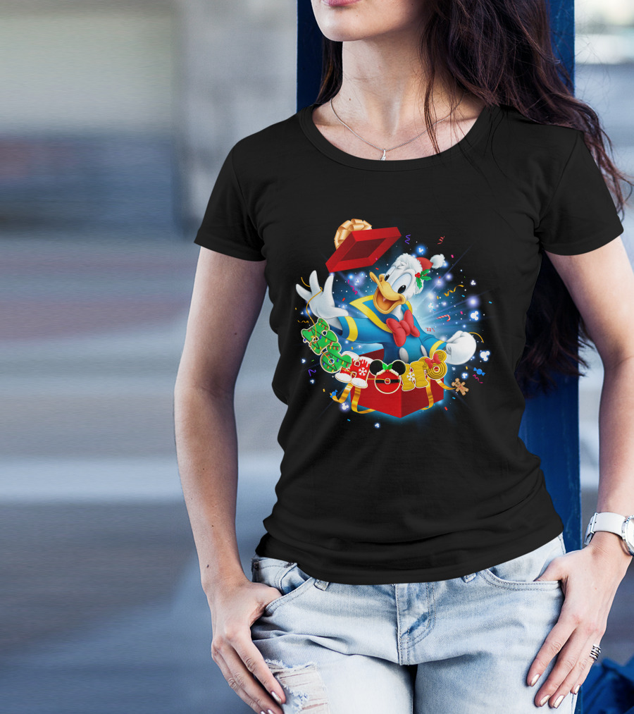 Donald Duck Christmas Magic Holiday Surprise T-Shirt
