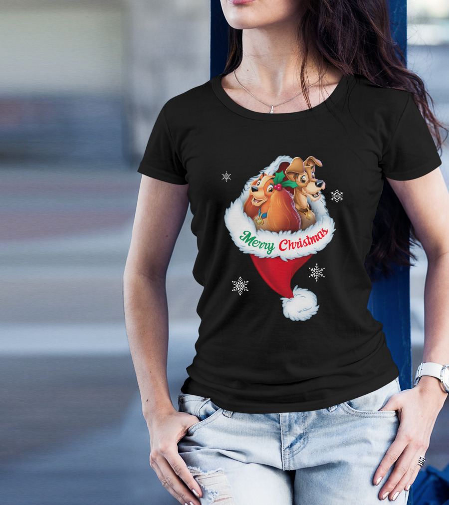 Merry Christmas Lady And The Tramp Holiday Santa Hat Snowflakes T-Shirt