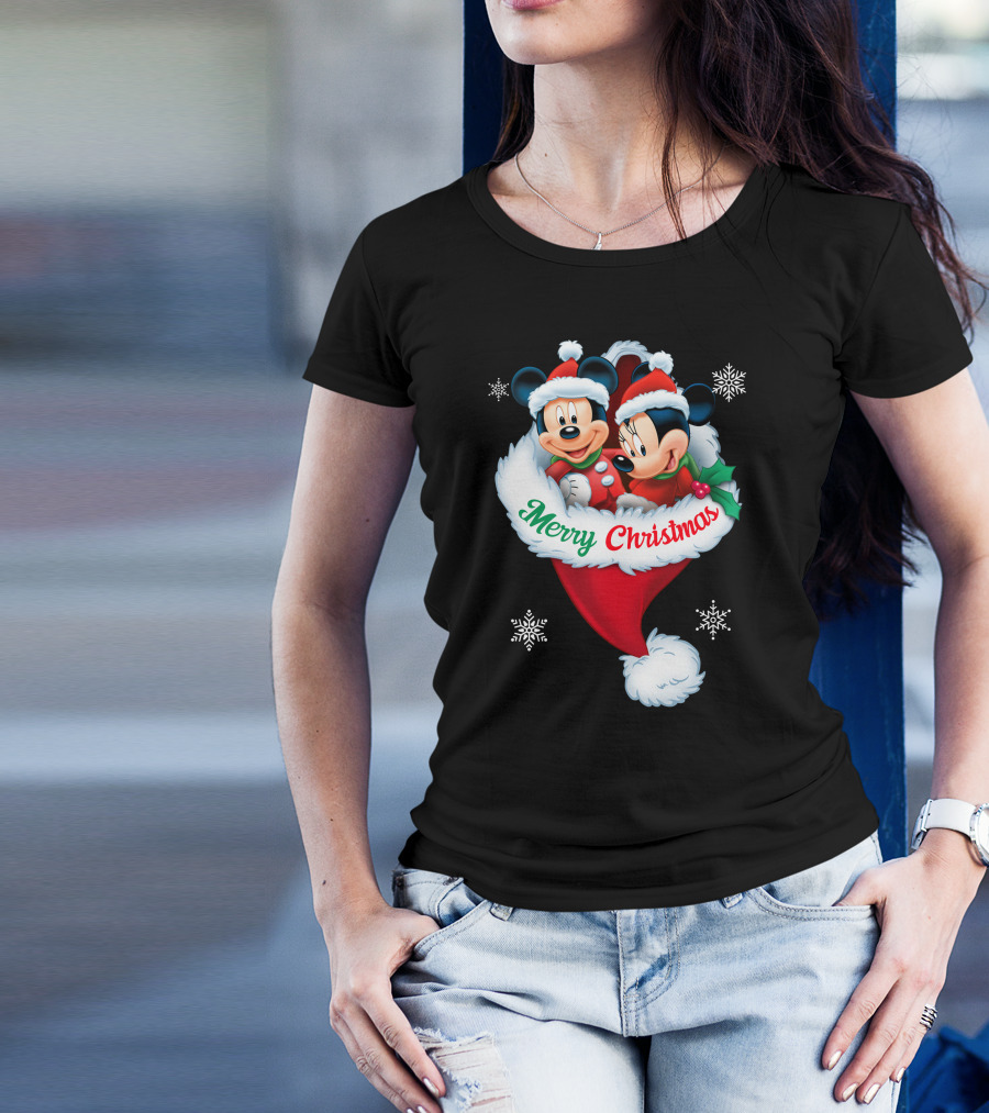 Merry Christmas Mickey Minnie Santa Hat Snowflakes T-Shirt
