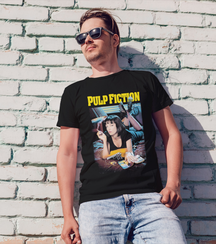 Pulp Fiction Mia Wallace Smoking Gun And Magazine T-Shirt