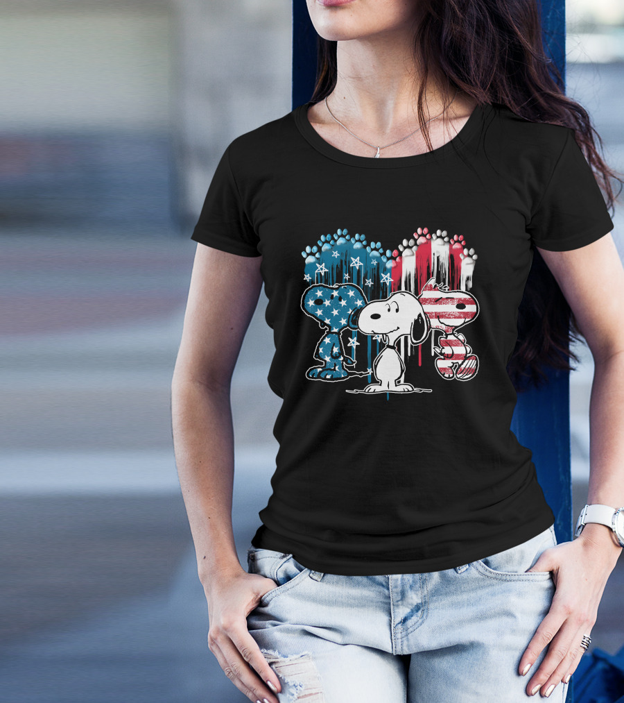 Snoopy Trio American Flag Stars Stripes Footprints T-Shirt