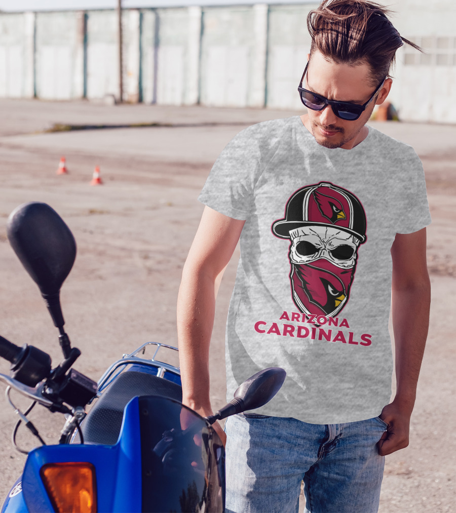 Arizona Cardinals Skull Hat T-Shirt