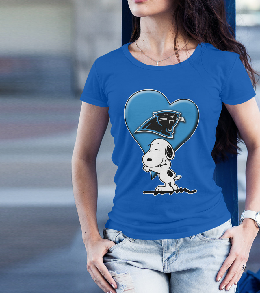 Snoopy Hugging Carolina Panthers Heart With Iconic T-Shirt