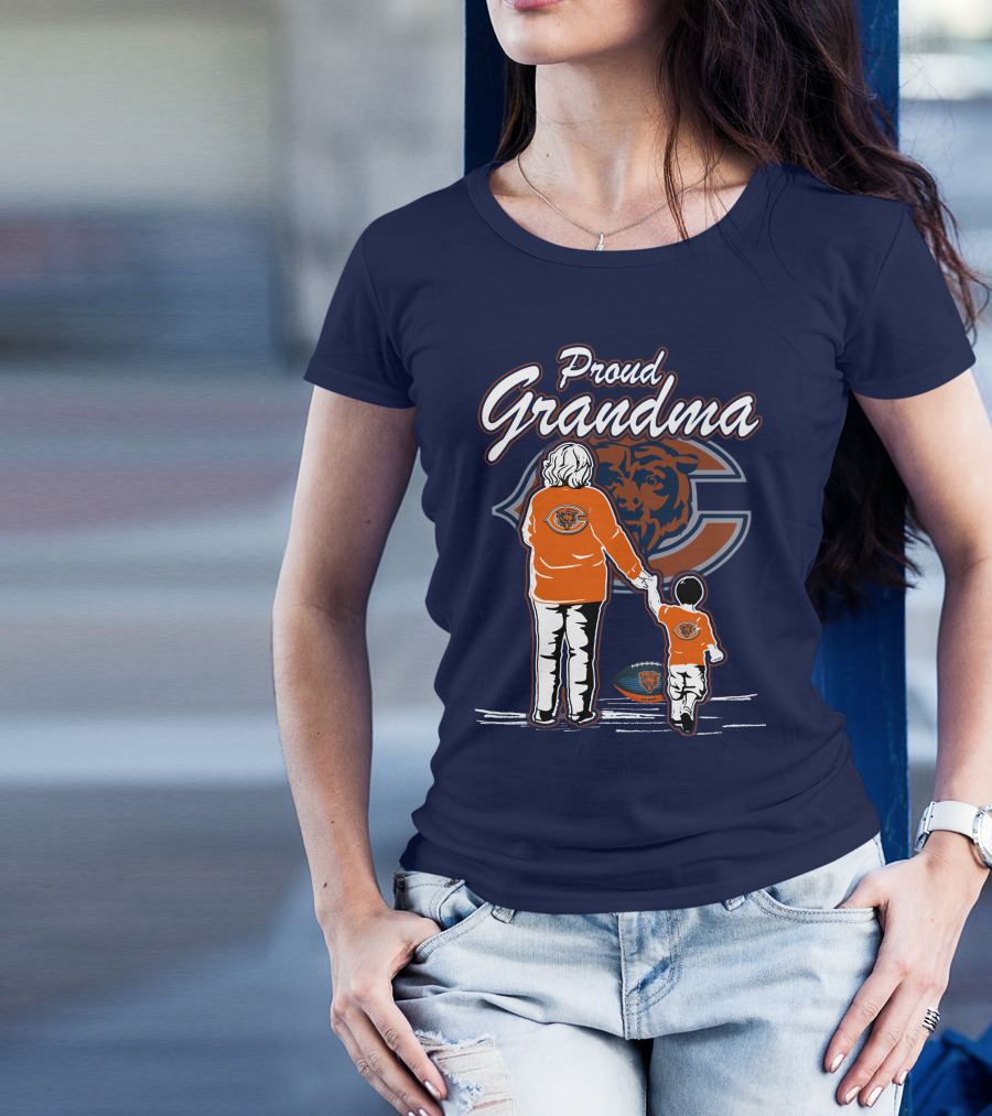 Proud Grandma Chicago Bears Family Spirit T-Shirt