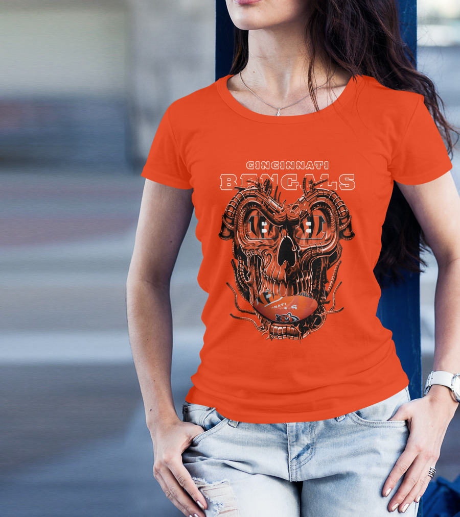 CINCINNATI BENGALS Dragonskull Football T-Shirt