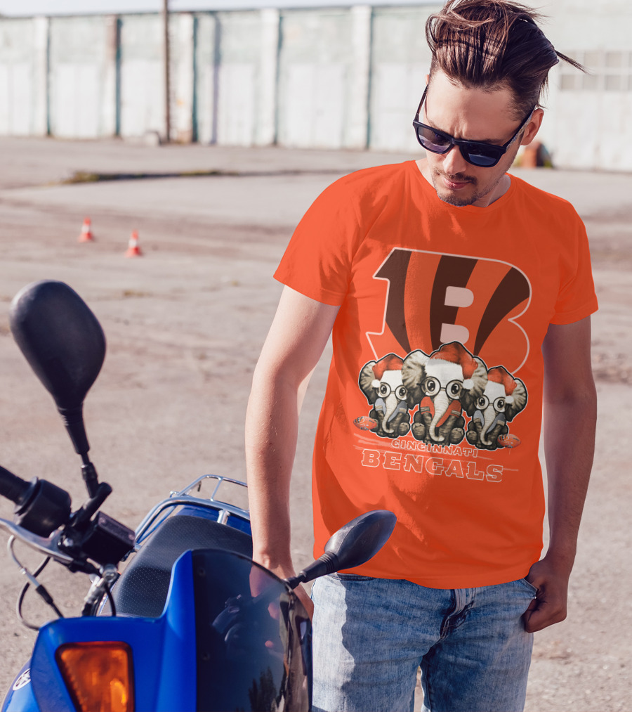 Cincinnati Bengals Xmas Elephants T-Shirt