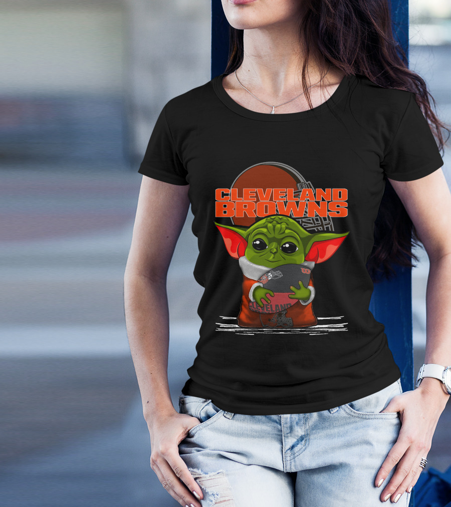 Cleveland Browns Yoda Holding Football T-Shirt