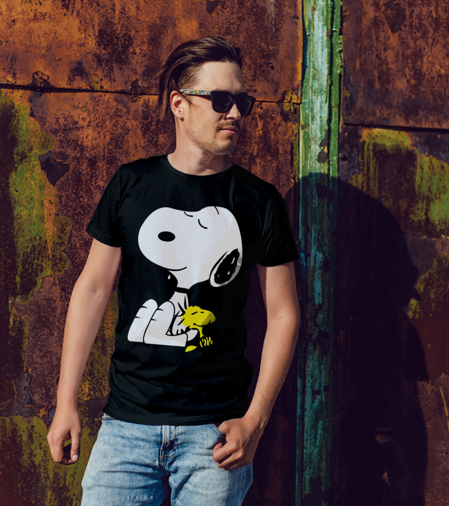 Snoopy Sleep In Peace With Woodstock Sleeping In Black And White Peanuts Comic T-Shirt