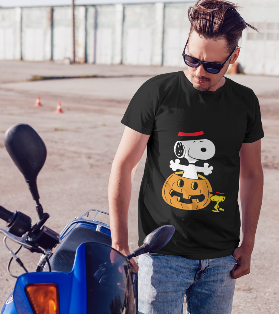 Snoopy Woodstock Halloween Pumpkin Witch Hat T-Shirt