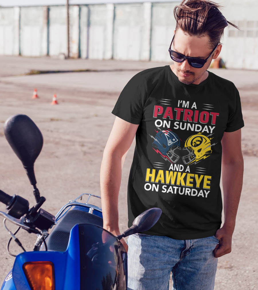 I'm A Patriot On Sunday And A Hawkeye On Saturday Football Helmets T-Shirt