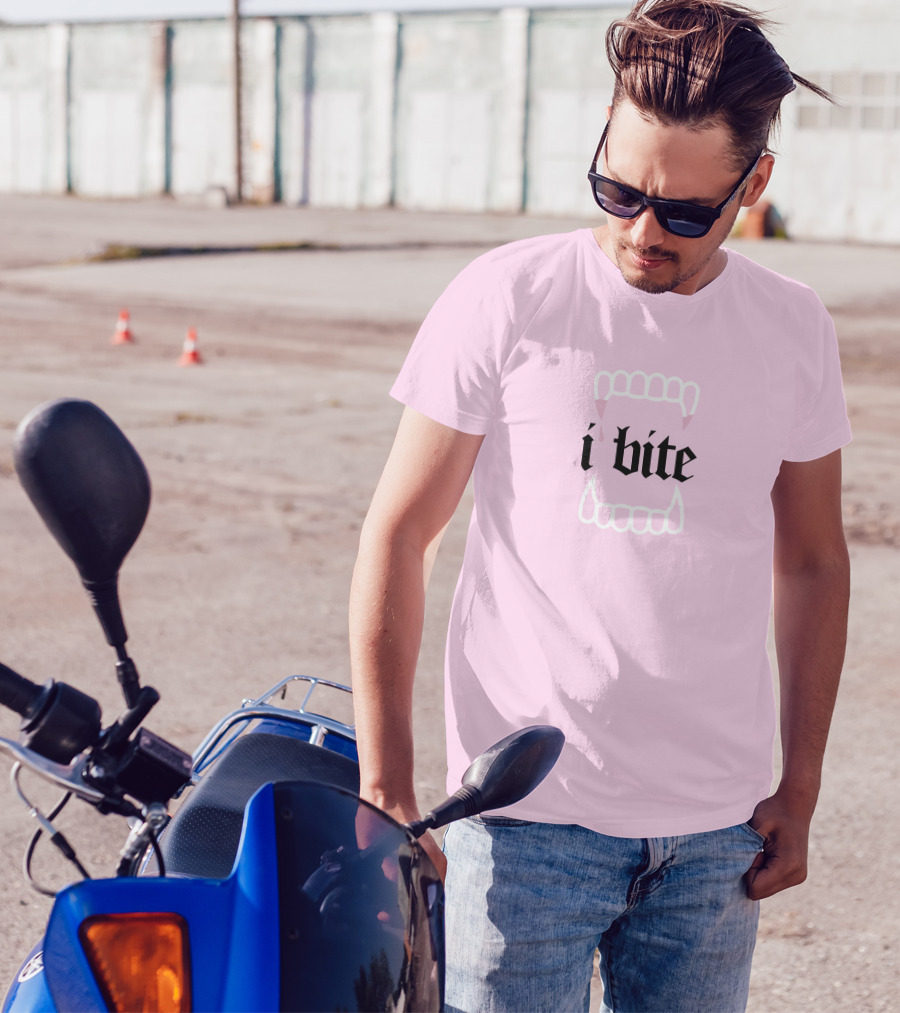 Tarayummy I Bite Pink Teeth T-Shirt