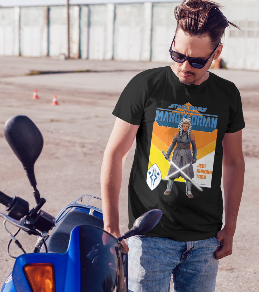 Star Wars The Mandalorian Jedi Ahsoka Tano Lightsaber T-Shirt