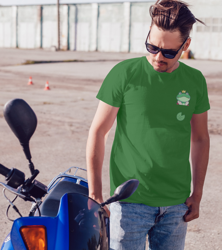 Boomerna Frog King Lily Pad Merch T-Shirt