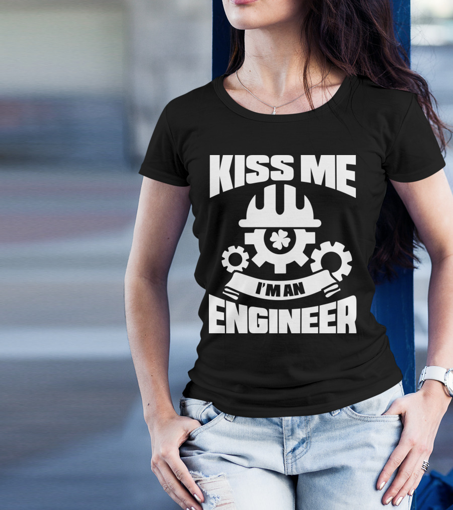 Kiss Me I'm An Engineer Hard Hat Gears With Clover T-Shirt