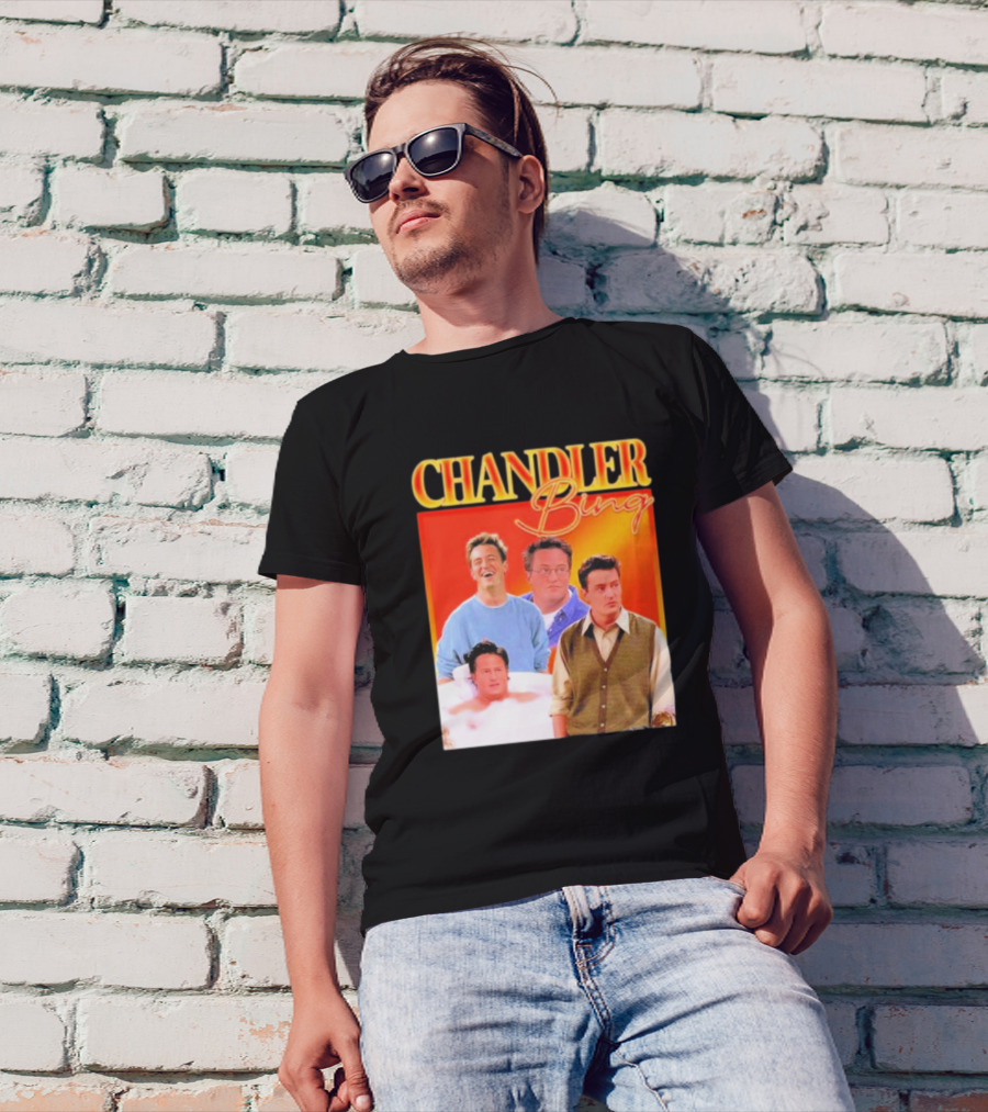 CHANDLER BING MADDNESS SHOP HOMAGE T-Shirt