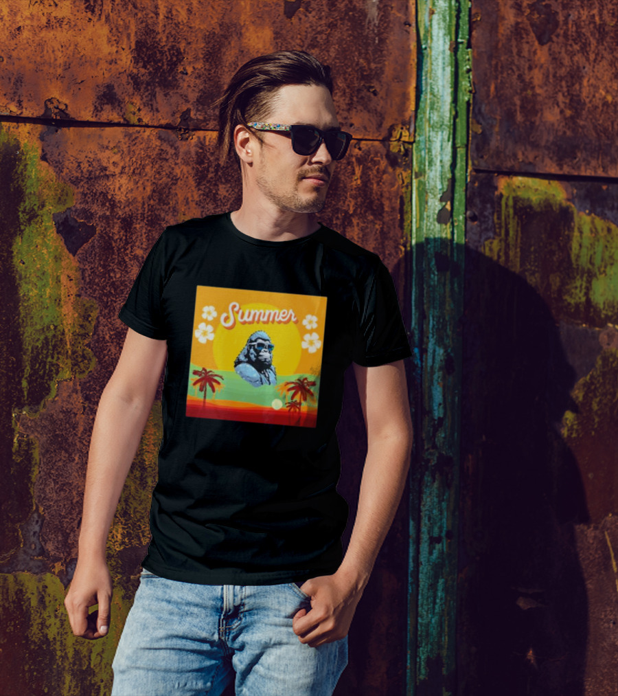 Summer Gorilla Beach Palm Trees Sun Vintage Retro T-Shirt